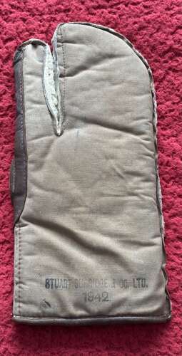 WWII British Military Cold Weather / Dispatch Rider Style Mittens
