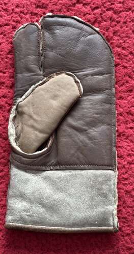 WWII British Military Cold Weather / Dispatch Rider Style Mittens